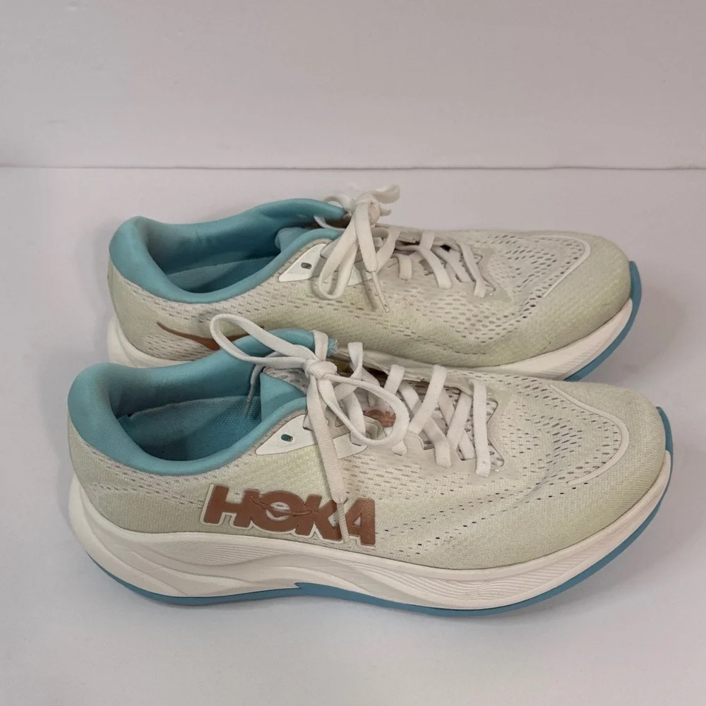 Hoka Rincon 4 Women's White and Blue Athletic Shoes